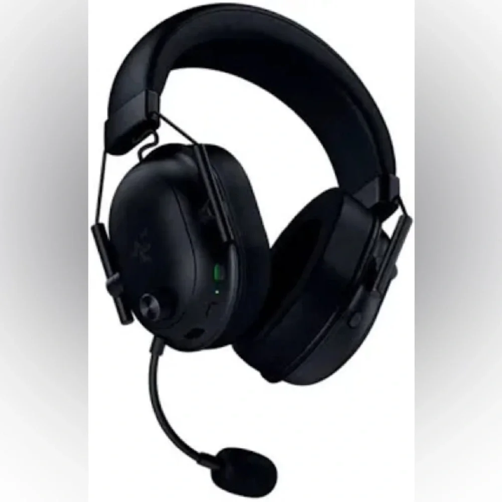Razer BlackShark V2 HyperSpeed Wireless Gaming Headset